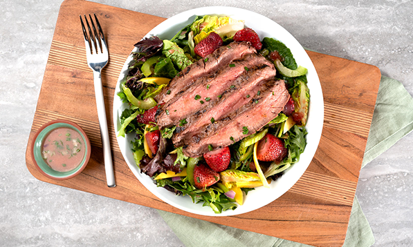 Steak And Berry Salad